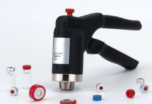 Обжимка ручная для алюминиевых колпачков пенициллиновых флаконов (Flip Off) Обжимка ручная для алюминиевых колпачков пенициллиновых флаконов (Flip Off)